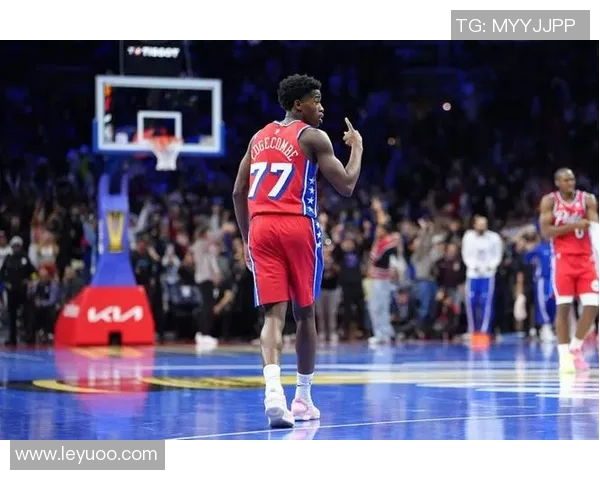 菜鸟理查德表现出色贡献15分科沃德助攻4次埃奇库姆抢下6个篮板 菜鸟理查德表现出色贡献15分科沃德助攻4次埃奇库姆抢下6个篮板