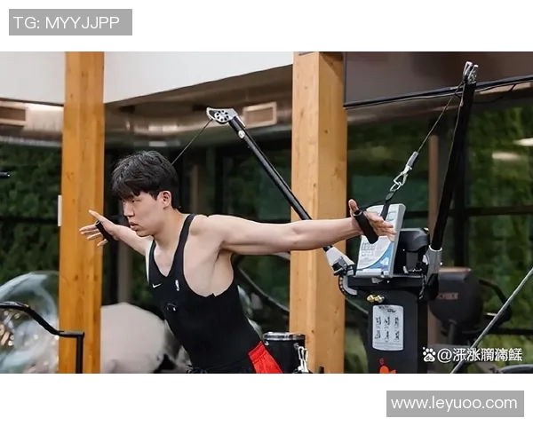 杨瀚森休赛期增重8公斤全力提升身体素质与运动能力