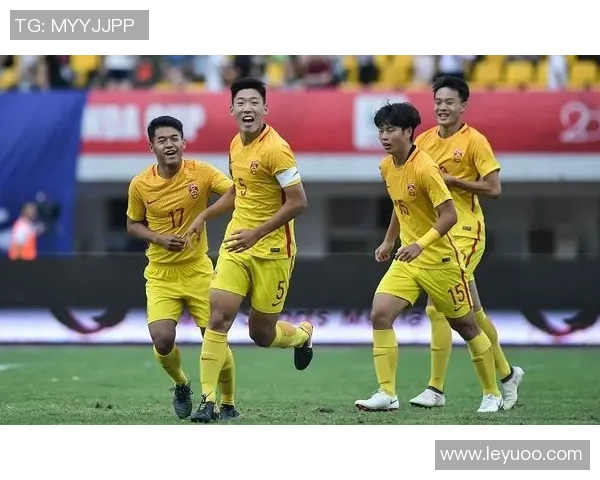 小川航基以11场10球创下日本国家队进球上双新纪录