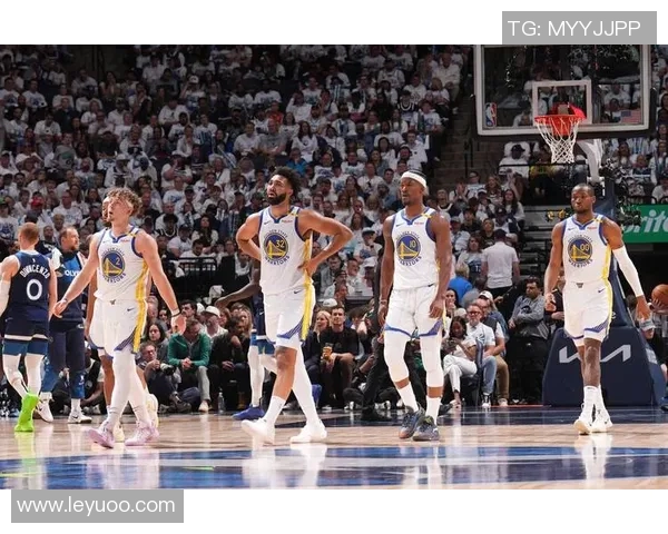 库里谈库明加问题：球队将以丰富经验妥善处理相关事务